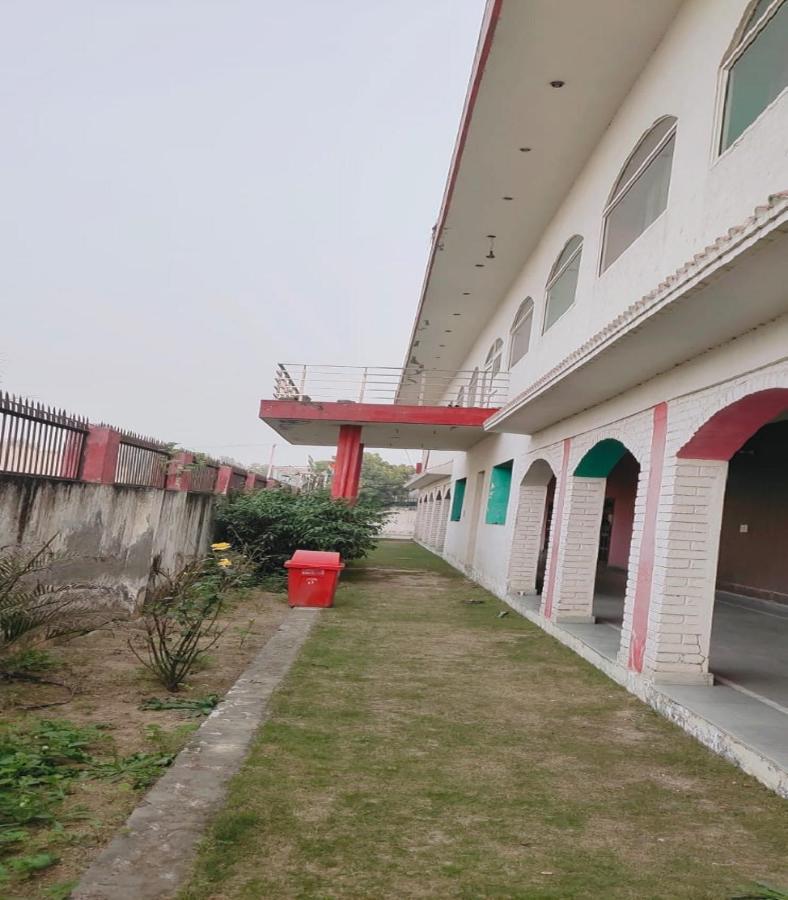 Jiya Green Garden & Banquet, Sonipat Exterior photo